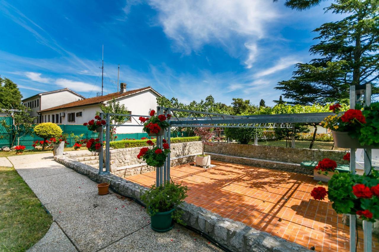 Studios Nada Veglia Exterior foto